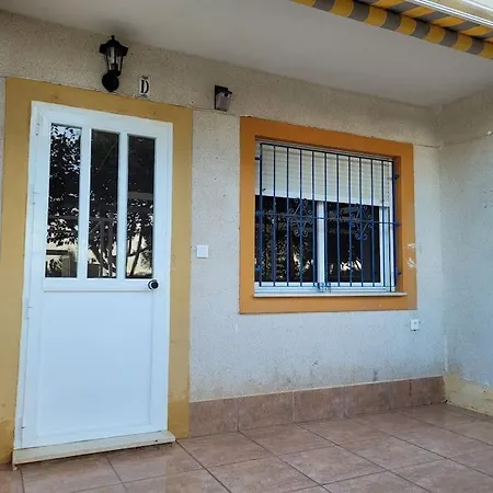 Apartamento Bajo Con Terraza Y Piscina Torrevieja Exterior photo