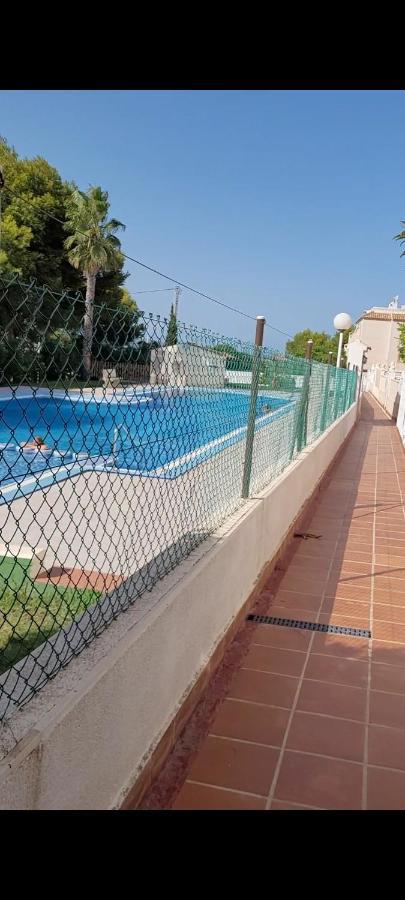 Bajo Con Terraza Y Piscina Apartament